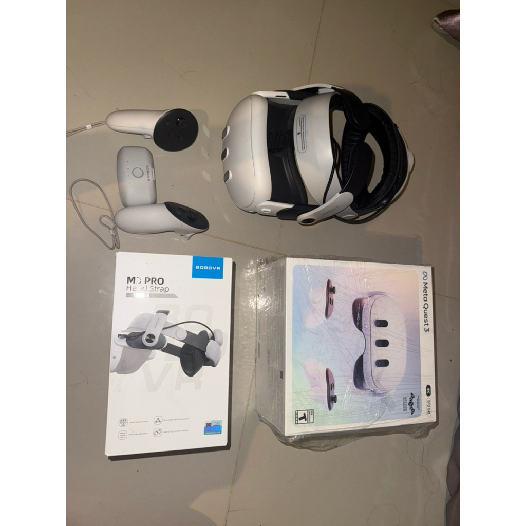 meta quest 3 (512 gb) มือสอง ของแถมจัดเต็ม❗️ สภาพดีมาก