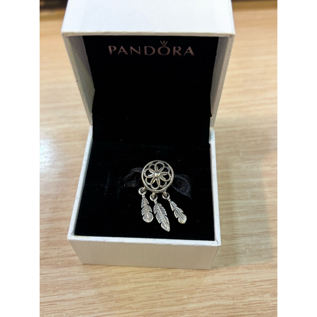 Used ชาร์ม Pandora Dreamcatchaer Charm