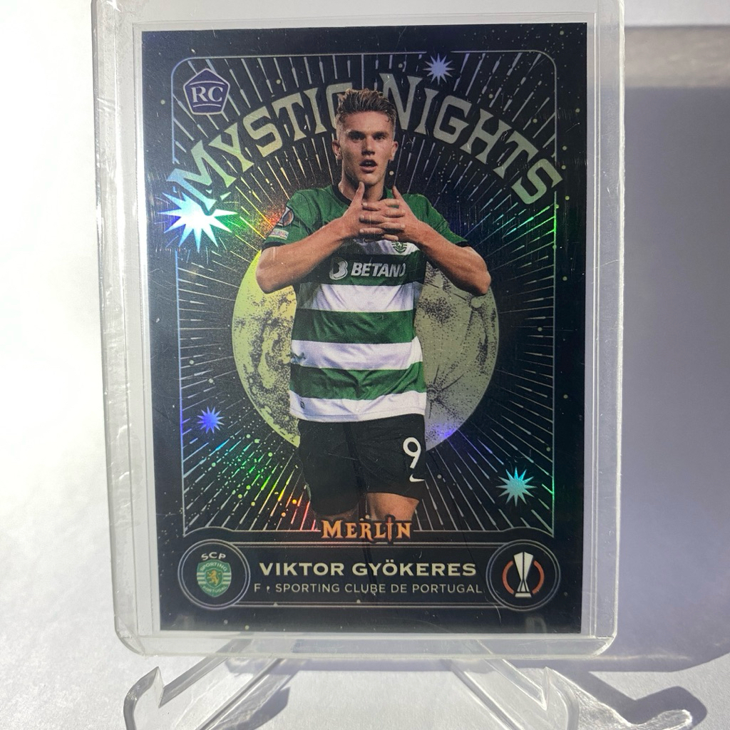 การ์ดนักฟุตบอลสำหรับสะสม VIKTOR GYOKERES, RC, SPORTING., MYSTIC NIGHTS, TOPPS MERLIN 2024