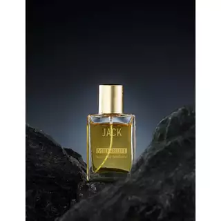 JACK Nouvelle Perfume - น้ำหอมเจ้าสเน่ห์ หอมสะอาด สดชื่นแนวสปอร์ต เท่ห์ เข้ม มีเสน่ห์แบบผู้ชายแมนๆ