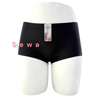กางเกงในผู้หญิง boyshort sisterhood 1030 ทรงขากางเกง ไร้ขอบเรียบเนียน สะโพกกลมสวย