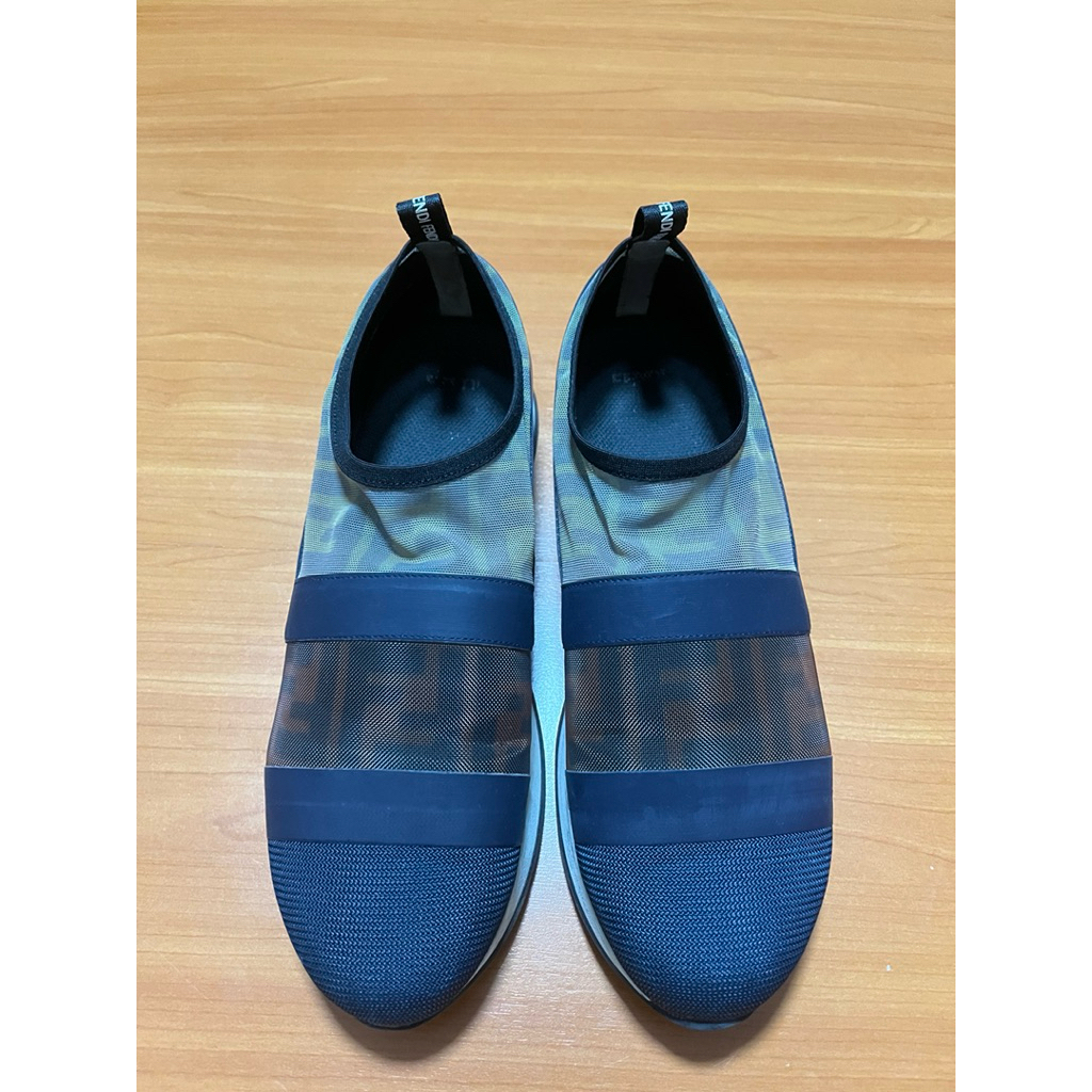 ส่งต่อ รองเท้า FENDI แท้