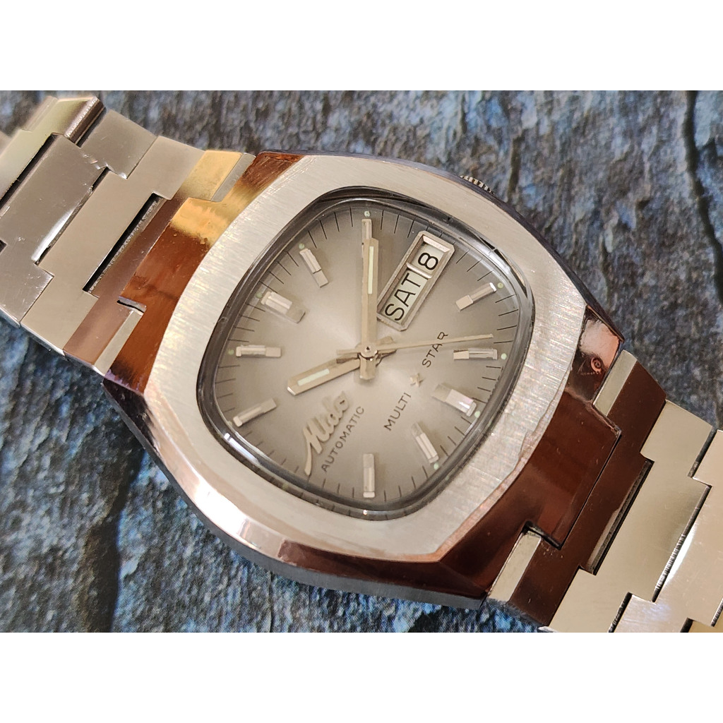 นาฬิกา VINTAGE MIDO MULTI STAR AUTOMATIC DAY DATE DRESS GENTS สายแท้เดิม ๆ ทุกชิ้น (มือสอง)