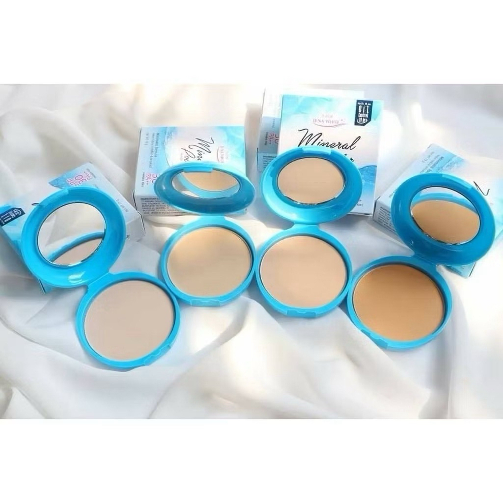 ❤️ของแท้❤️แป้งพัฟ แป้งแมท แป้งเบลอผิว ดีน่าไวท์ DNA White Mineral Powder แป้งพัฟน้ำแร่ คุมมัน 18 ชั่วโมง - รูปที่ 2
