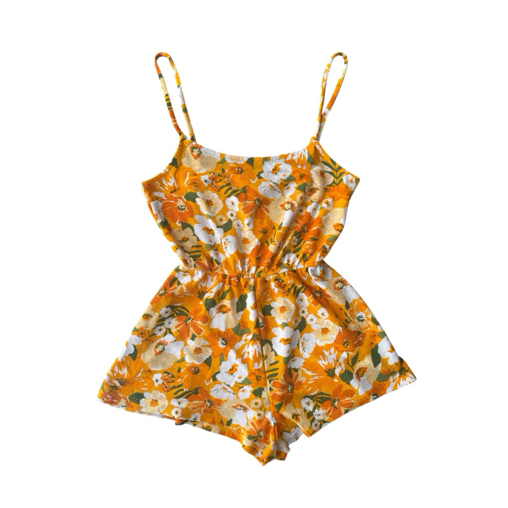 (เสื้อผ้ามือ2)Divided by H&M แท้‼️ ชุดสายเดี่ยว จัมพ์สูท ขาสั้น เอวยางยืด ลายดอกไม้ สีเหลือง - Size 