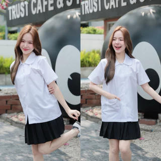 เสื้อนักศึกษา คอบัว ทรงบอย สีขาวนวล รอบอก 38-48“