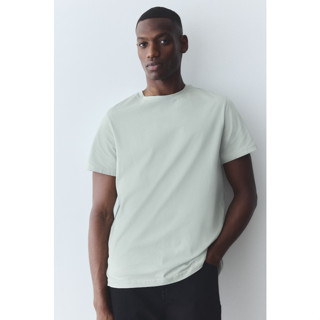 H&M(เอชแอนด์เอ็ม) เสื้อยืดคอกลมทรงปกติ ผู้ชาย 0685816_14