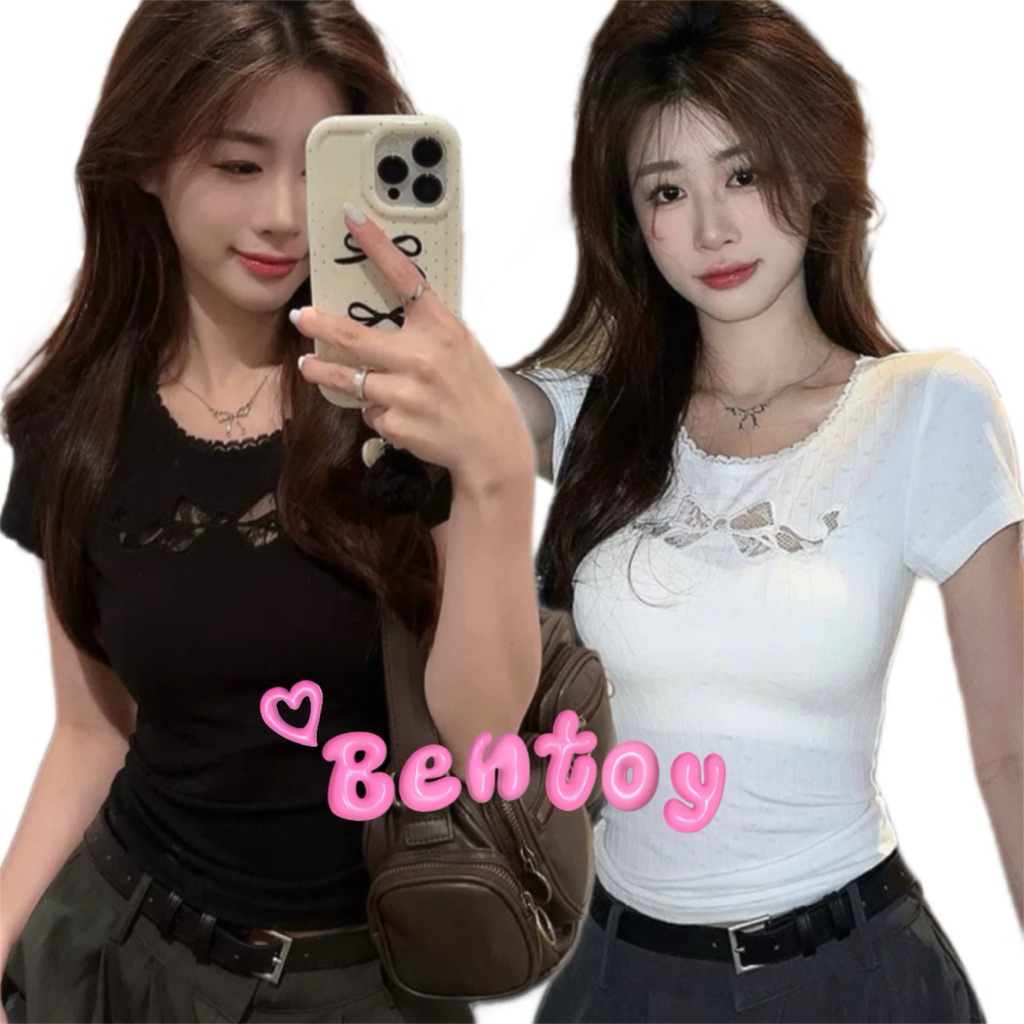 Bentoy(bratop5031)เสื้อยืดแขนสั้น คอกลม ฟองน้ำในตัว รัดรูป เรียบง่าย ดีเทลรูปโบว์หน้าอกแต่งด้วยซีทรู น่ารักมาก nobra