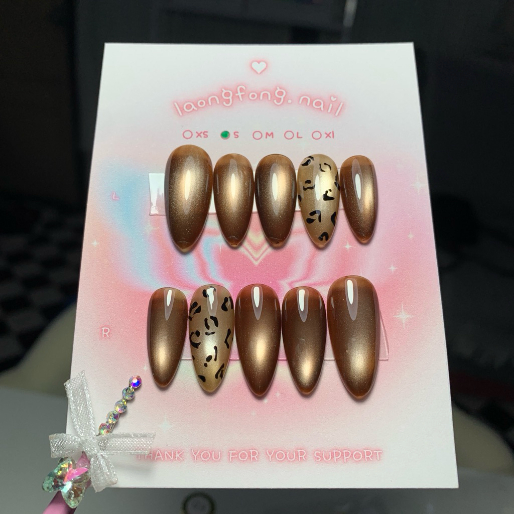 𝓵𝓪𝓸𝓷𝓰𝓯𝓸𝓷𝓰.𝓷𝓪𝓲𝓵 เล็บปลอมสำเร็จรูป 𐐪◡̎ สีลูกแก้วน้ำตาล01+03 ลายเสือ(แบบทรงแหลมกลาง) 𐐪 เปลี่ยนสี เปลี่ยนทรงเล็บได้
