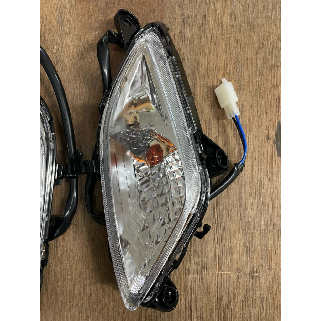 ไฟเลี้ยวหน้า GRAND FILANO HYBRID ปี 2018-2022 แกรนฟีลาโน่ ไฮบริด ซ้าย-ขวา พร้อมขั้วไฟ สามารถแยกซื้อได้ - รูปที่ 5