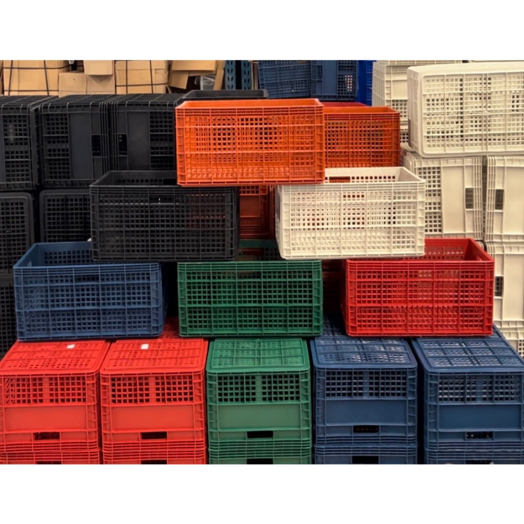 ลังพลาสติก 426  แบบโปร่ง  ขนาด 37.0 x 55.5 x 30.5 cm