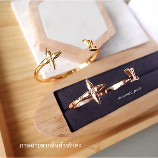 ✨กำไลที่ฮิตสวยติดแกรมที่สุดค่ะ ขนาดไซต์(❌รอบวง16cmวงรีค่ะ❌) รุ่นL-v17 จะฝังพลอยสีชมพูอ่อนค่ะ งานสวยตรงปกค่ะ