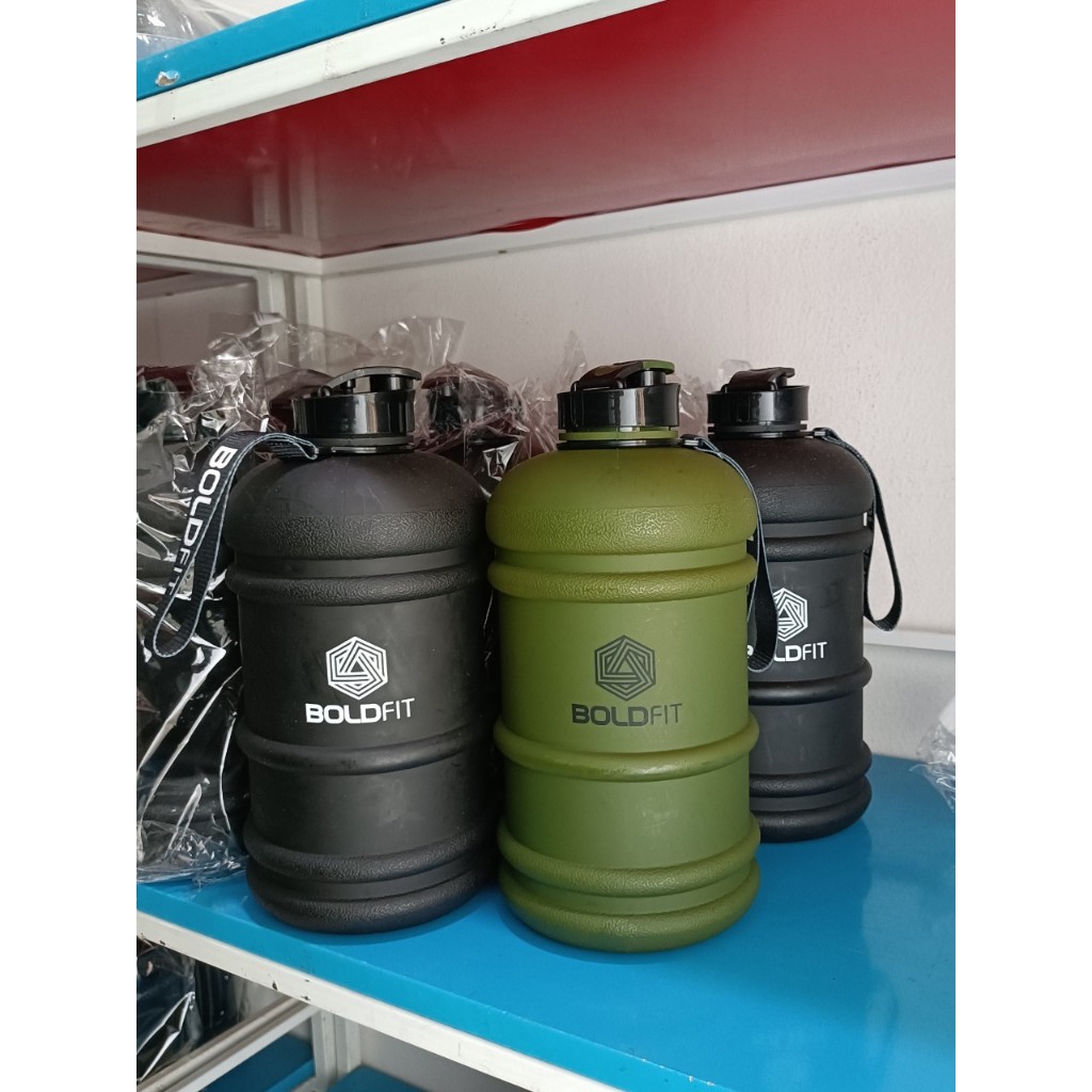 BOLDFIT ขวดน้ำพลาสติก ขนาด 2.2 ลิตร (สินค้าหลุดQC มีตำหนิ คละตำหนิ)
