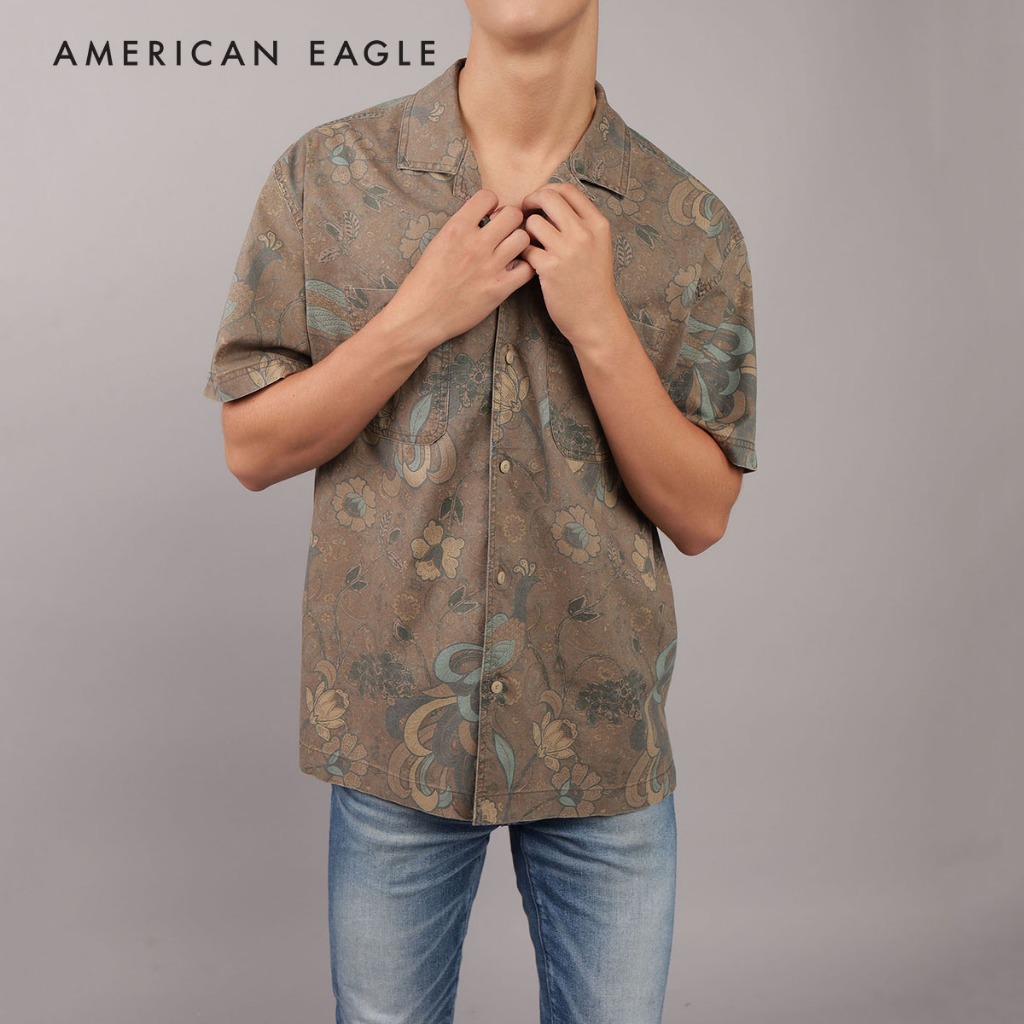 American Eagle Printed Button-Up Poolside Shirt เสื้อเชิ้ต ผู้ชาย (NMSH 015-6322-288)