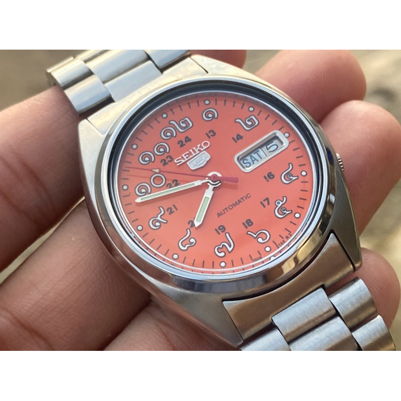 Seiko5 7009 automatic นาฬิกาหน้าปัดตัวเลขไทยทรงกลมสีส้ม