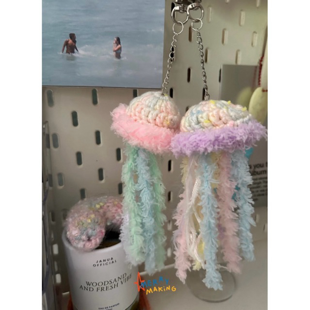 merry Jellyfish keychain 🪼พวงกุญแจแมงกะพรุน