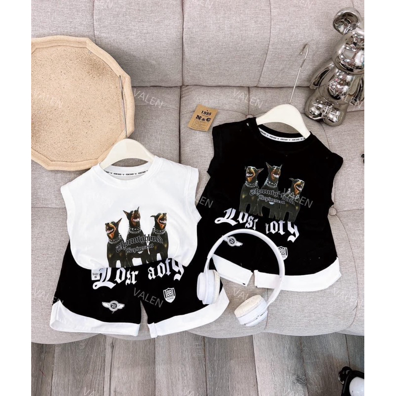 #พร้อมส่ง ชุดหล่อคุณลูกชายมาแล้วจ้า สกรีนลายน้องหมาตัวฮิต โคตรเท่อ่ะครับแม่ๆ ใส่ยังหล่อเอฟไปเลย 𝑪𝒐𝒕𝒕𝒐𝒏 𝟏𝟎𝟎% ทั้งชุด