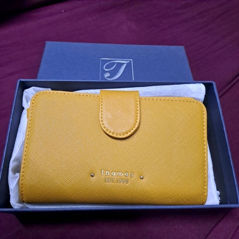 กระเป๋าสตางค์ กระเป๋าใส่เงิน Thamesของแท้ หนัง pvc ขนาด 15×10×3ซม.ของใหม่