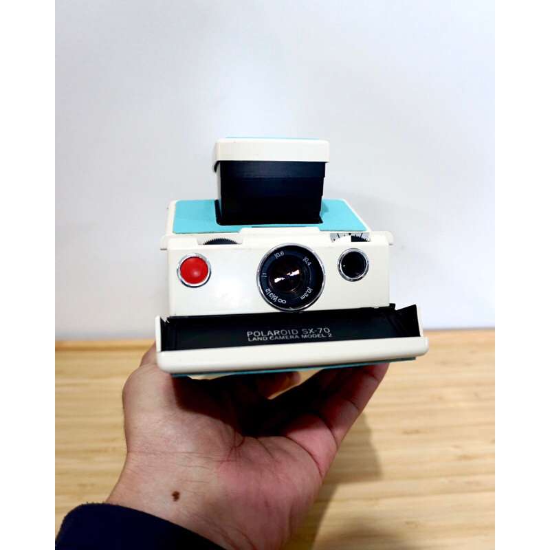 Polaroid sx-70 model2