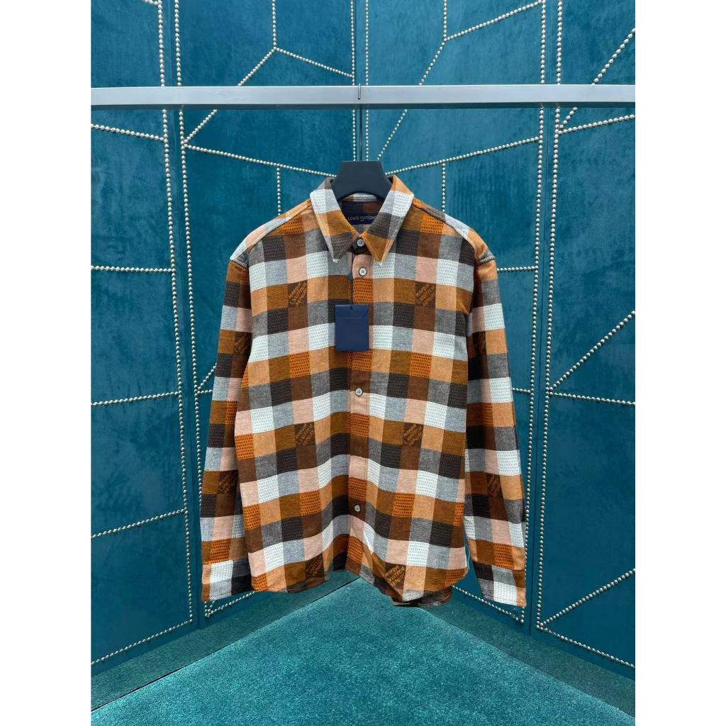 【Lv】เสื้อ Louis Vuitton LV 24SS 1:1 งานสูงสุด รูปถ่ายตัวจริง เทียบแท้ 99% จัดส่งฟรี แท้ 99 %