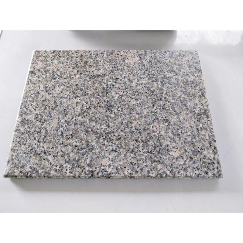 แผ่นรองเตาปิกนิค. ทำจากหินแกรนิต ขัดมัน1ด้าน ลบคม รอยด้าน และขัดแว๊กอีกครั้งทั่งชิ้นงาน แผ่นขนาด40×30cm. - รูปที่ 6