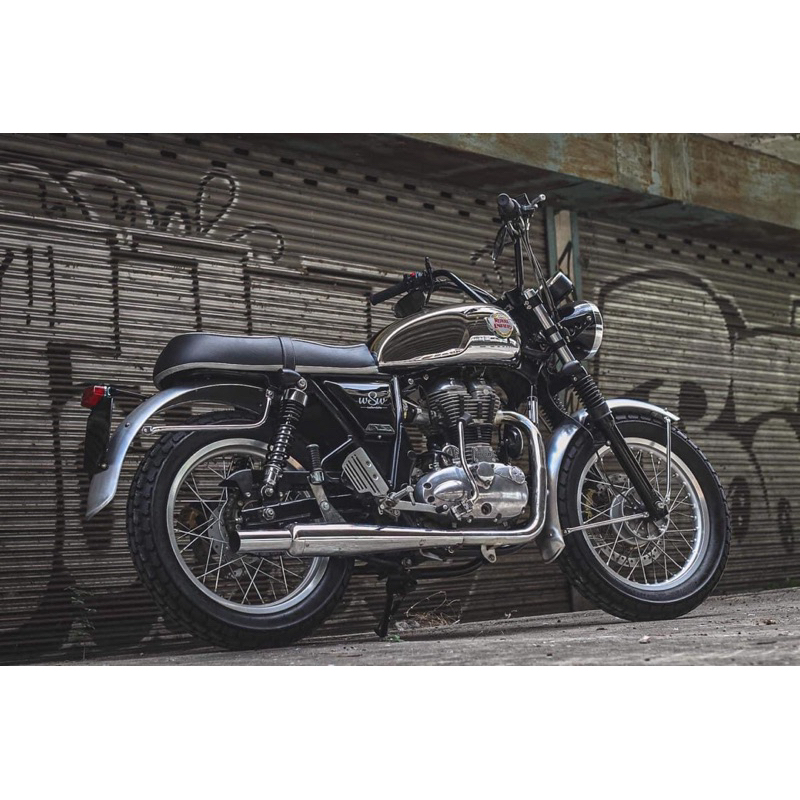บังโคลนหน้า - บังโคลนหลัง แต่ง คลาสสิค สำหรับ Royal Enfrield  งานสร้าง custom by wsw custom bike