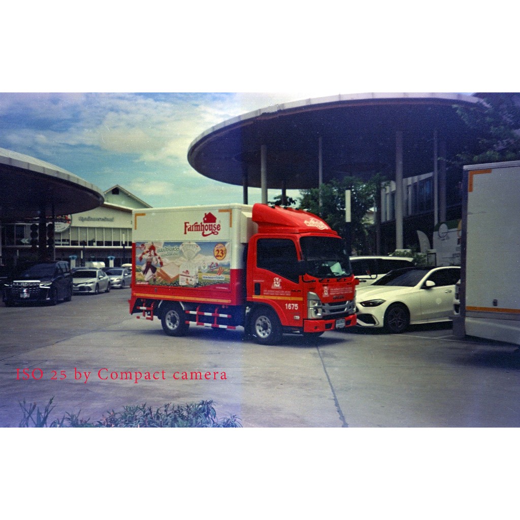 ฟิลม์หนัง Agfa XT-100 ISO 25 Cine Color Film 35mm. (หมดอายุ), ฟิลม์ไม่บูด, low contrast - รูปที่ 4