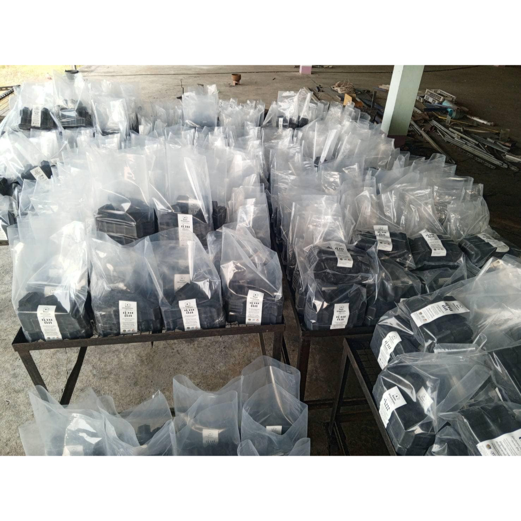 ถ่านถึก ถ่านอัดแท่งทรงพลัง ถ่านอัดแท่งไม้ลำไย วิสาหกิจชุมชนบ้านเขาหอม ขนาดถุงละ 2 กิโลกรัม - รูปที่ 3