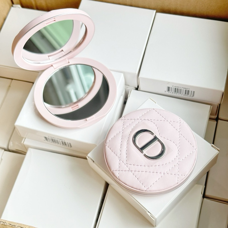 Dior Beaute Pocket Mirror พร้อมกล่อง