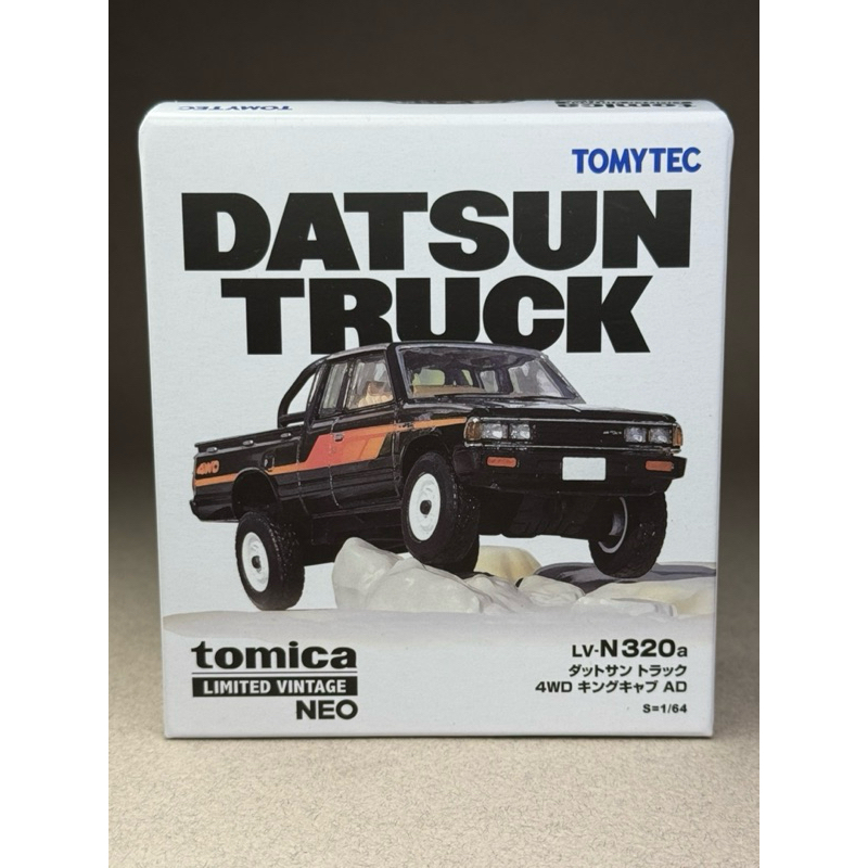 🔹LV-N320a Datsun Truck 4WD King Cab AD (Black) Scale 1:64 ยี่ห้อ Tomytec