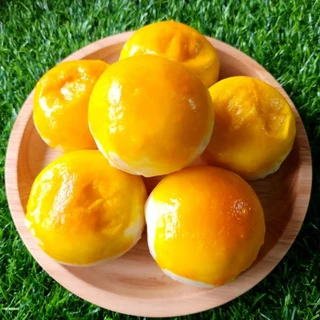 ขนมเปี๊ยะไส้ถั่วกวนล้วน แป้งนุ่ม หอมควันเทียน.