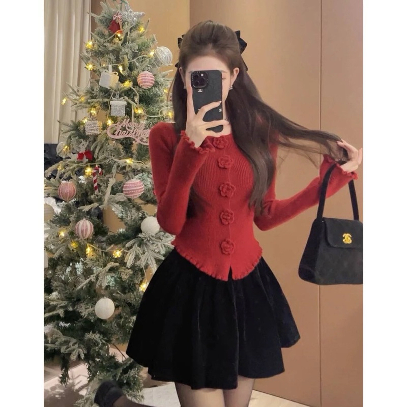 เสื้อกันหนาวเสื้อไหมพรมแต่งกระดุมดอกไม้ รหัส A39