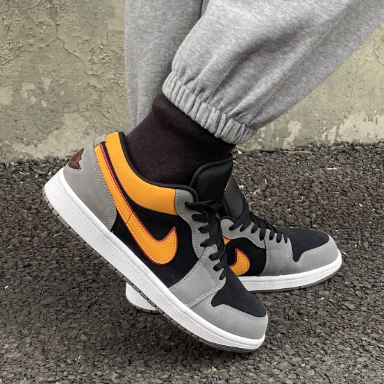Jordan Air Jordan 1 Low dark gray