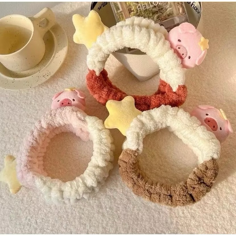 (พร้อมส่ง)คาดผมผ้าลายน้องหมูประดับดาว