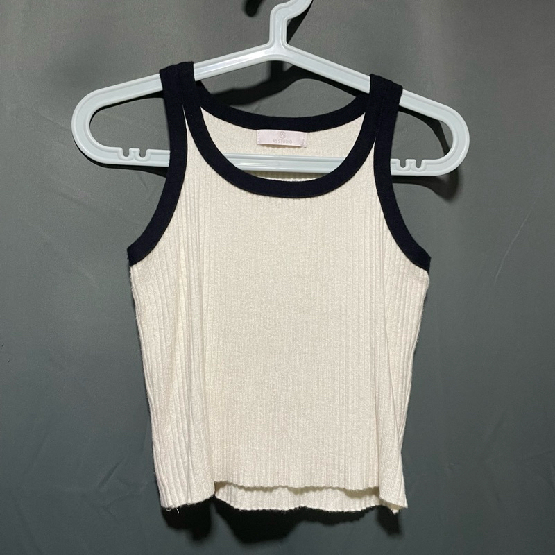 AS studio เสื้อกล้าม ไหมพรม ผ้าร่อง