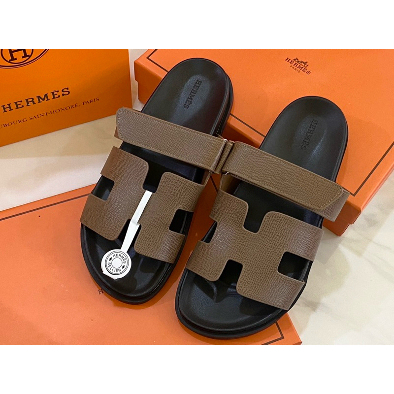 รุ่นขายดี🔥รองเท้าแตะ H แบบสวม ที่ต้องมี ใส่แล้วสวยมาก ตรงปก💯(size36-40)แถมกล่อง