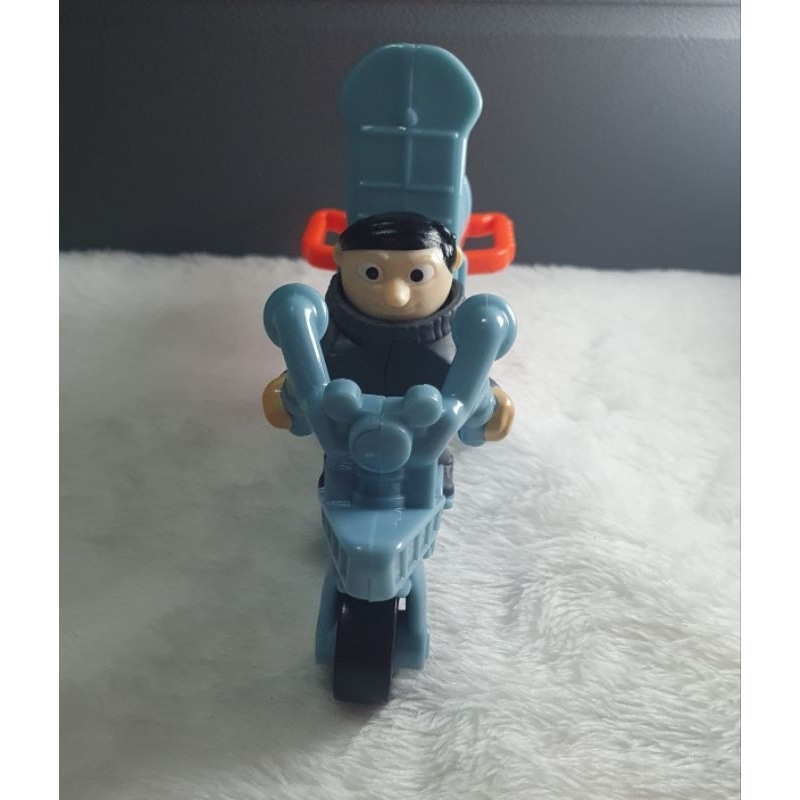 McDonalds Happy Meal Toys Minions: Gru's Rocket Ride