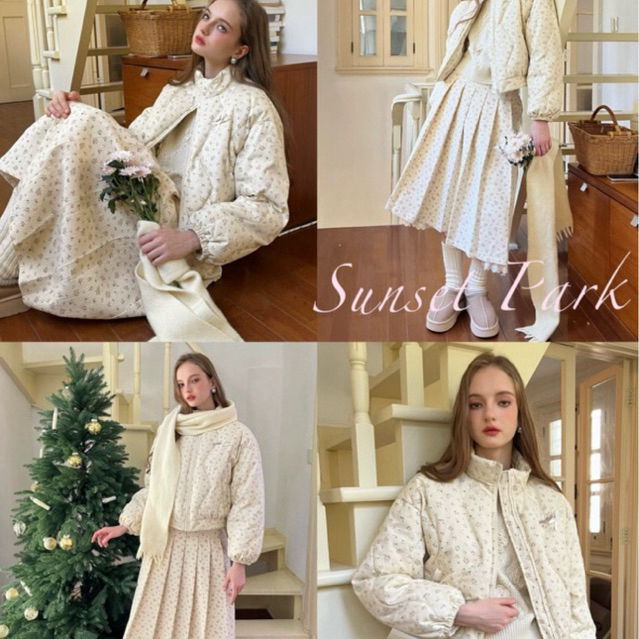 SunsetPark "Winter Mist Rose" off-white floral 90 white duck down jacket pleated skirtเสื้อขนเป็ดลายดอกไม้กระโปรงพลีทยาว