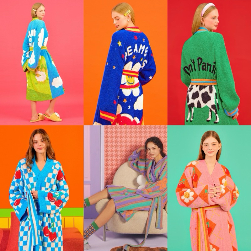 ❣️ พร้อมส่ง ดูรายละเอียด❣️ [Wiggle Wiggle] Lounge Robe: เสื้อคลุมอาบน้ำ กลางคืน ลายน่ารัก 👘
