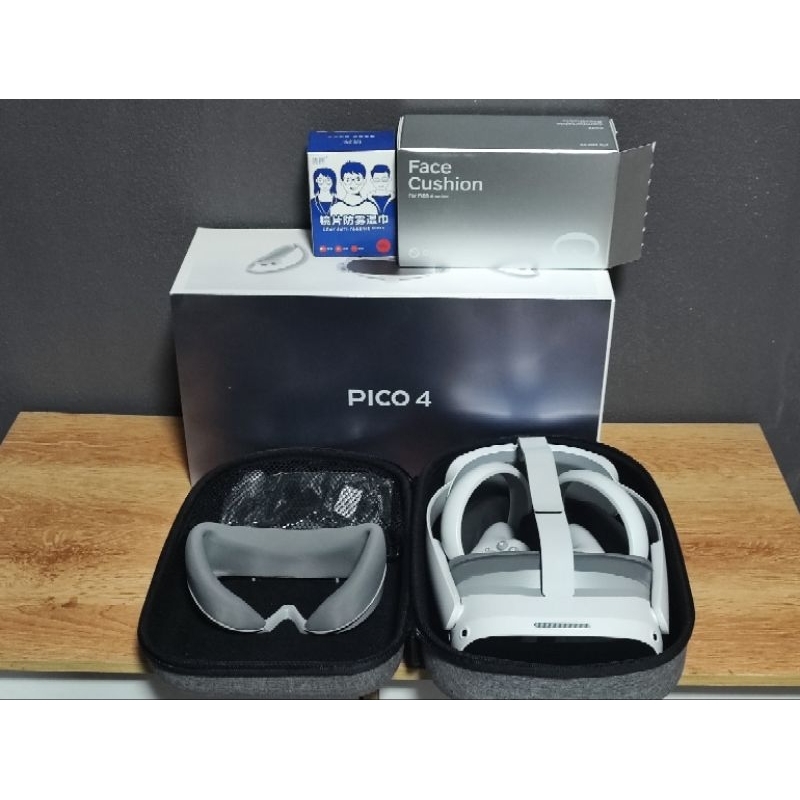 Pico 4 VR All-in-one 4K 128GB มือสอง ส่งฟรี มีของแถม