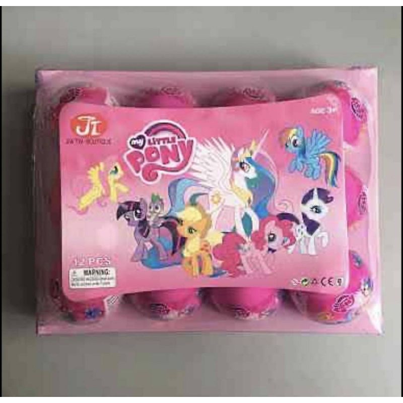 ไข่สุ่มกล่องละ230บาท