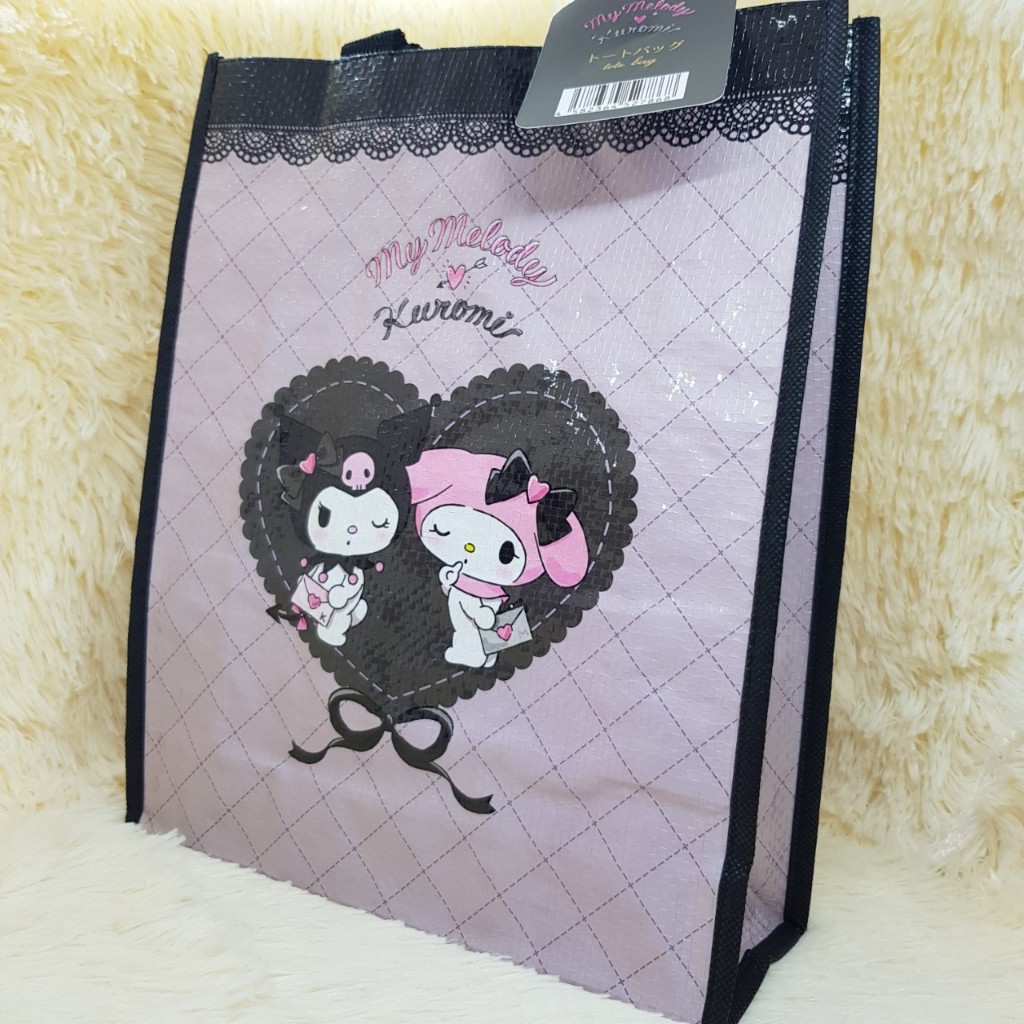 ถุงกระสอบ กระเป๋ากระสอบ ลายการ์ตูน Sanrio ขนาด ก25 x ล9 x ส30 ซม