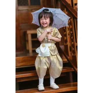 ร่มลูกไม้  ร่มแต่งงาน  ร่มถ่ายแบบ ร่มเก๋ๆ สำหรับชุดไทย สำหรั…