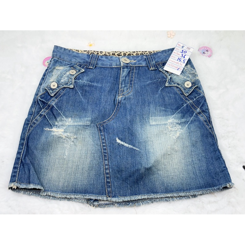 C191 กระโปรงแฟชั่น กระโปรงยีนส์ ✌️กระโปรง(มือสอง) ขนาดและรายละเอียดอยู่ในภาพนะคะ😊😊