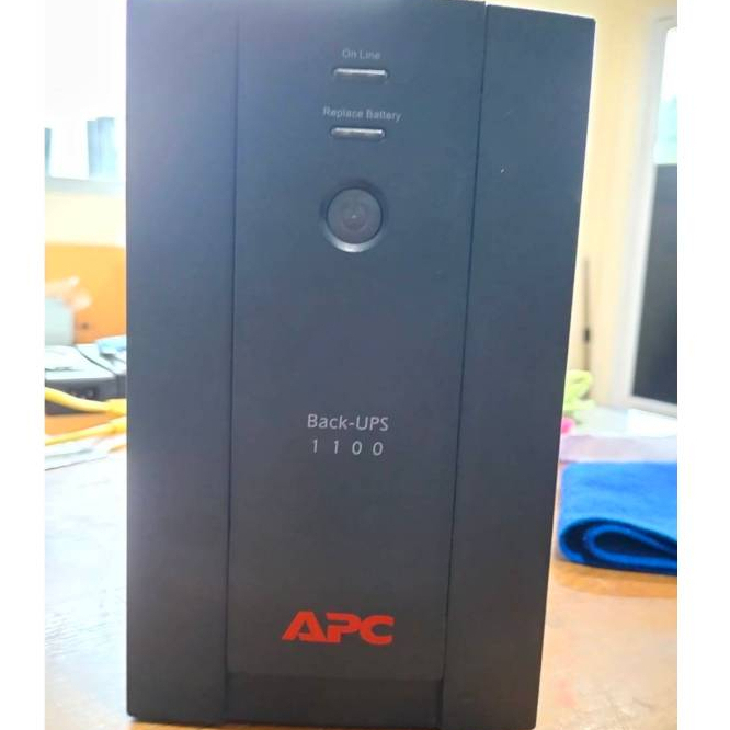 APC UPS 1100VA มือสอง พร้อมแบตเตอรี่ เน้นขายตามสภาพเครื่่อง