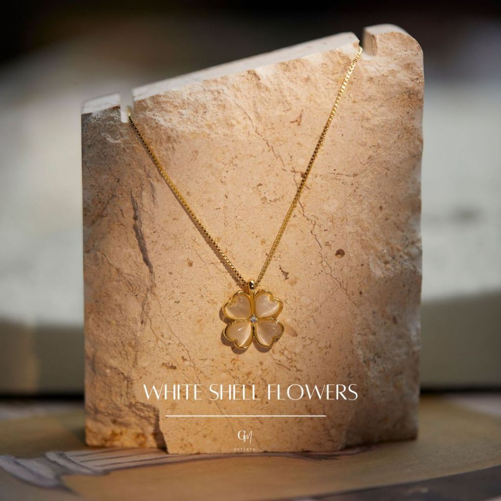 OUTLETS ล้างสต็อกจากโรงงานตรง White Shell Flowers Necklaces สร้อยทอง สร้อยคอโคลเวอร์สี่ใบ สร้อยสวยๆ