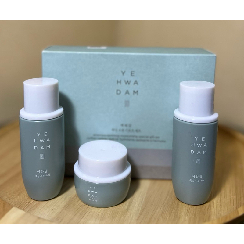 Yehwadam Artemisia Soothing Moisturizing Special Gift Set