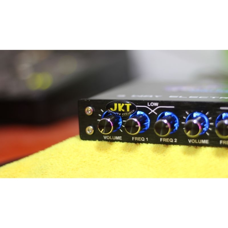 ครอสโม3ทาง​ JKT​ เล่นได้ทั้งซับ​และมิดโล