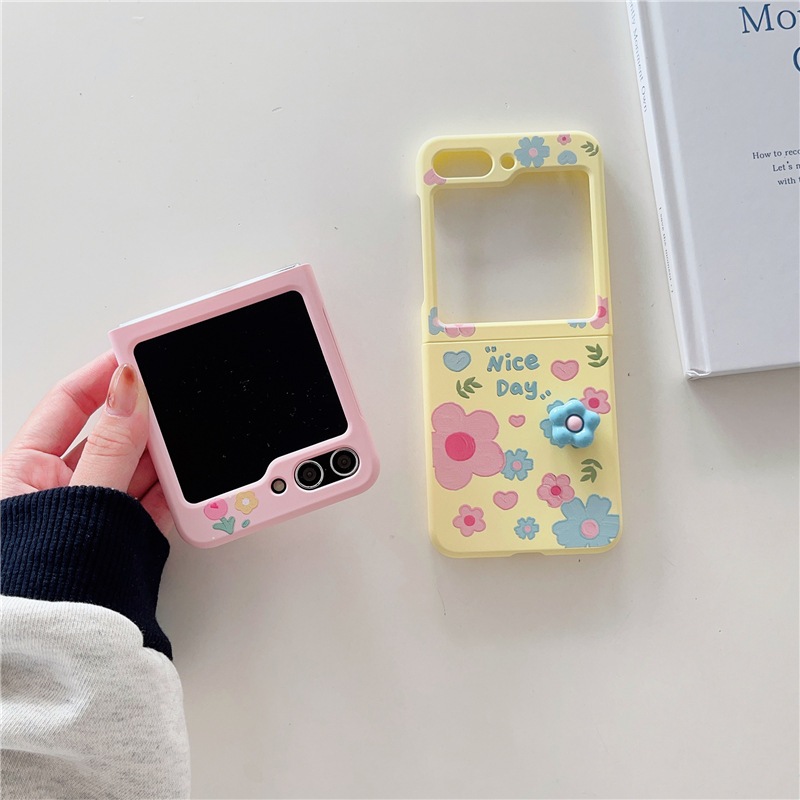 พร้อมส่งจากไทย ! เคสฟลิปลายดอกไม้พาสเทลแสนน่ารัก พร้อมสายคล้องมือ (2009) for Samsung Galaxy Z Flip7 Flip6 Flip5 Flip4/3 ราคา ถูกที่สุด ดีลบีเคเค แกลเลอรีภาพที่ 4