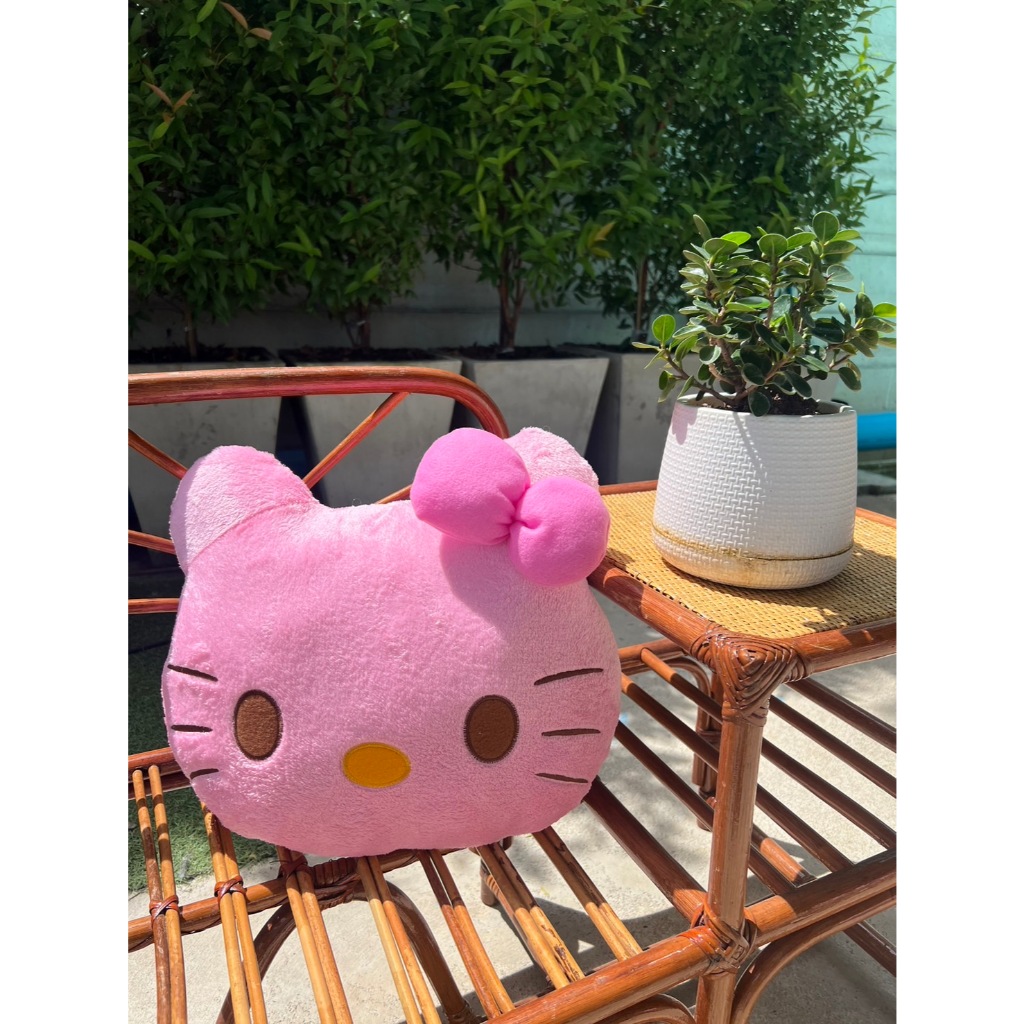 หมอน💖คิตตี้โบสีชมพู 💖น่ารัก kitty ขนาดกำลังดี ขนาด17นิ้ว แต่งห้องสีหวานชมพู สวยงาม พร้อมส่งจ้า
